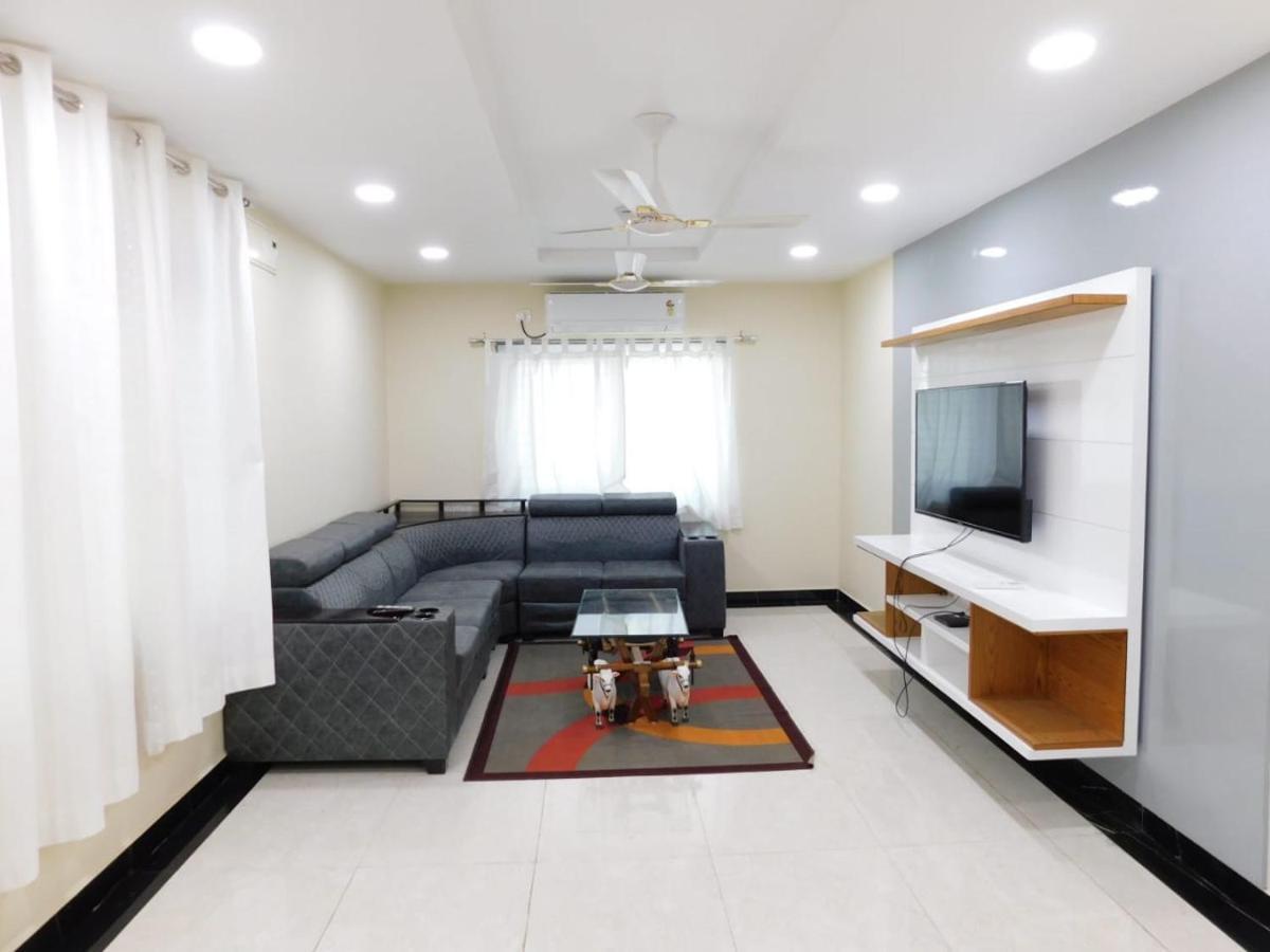 Voila At Nest Hotel Hyderabad Luaran gambar