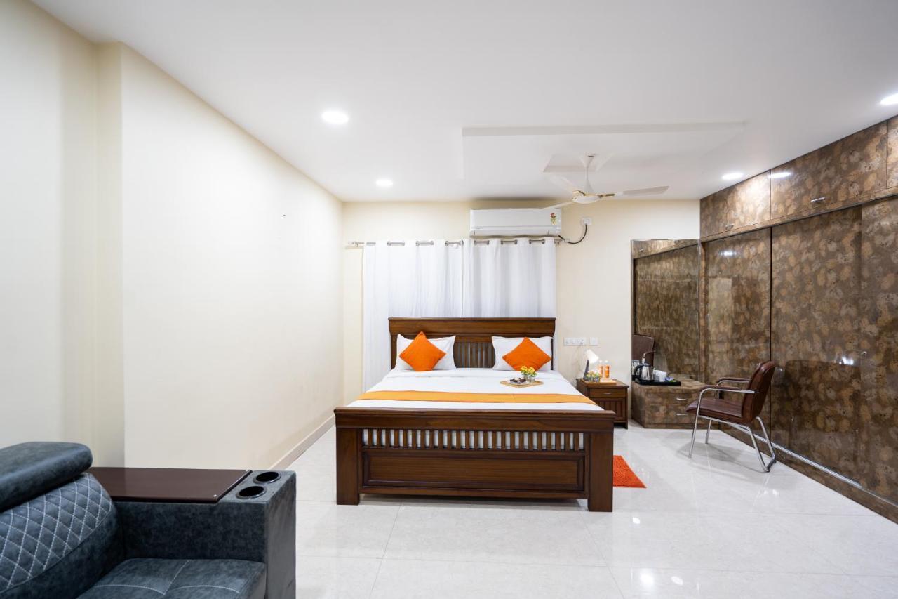 Voila At Nest Hotel Hyderabad Luaran gambar