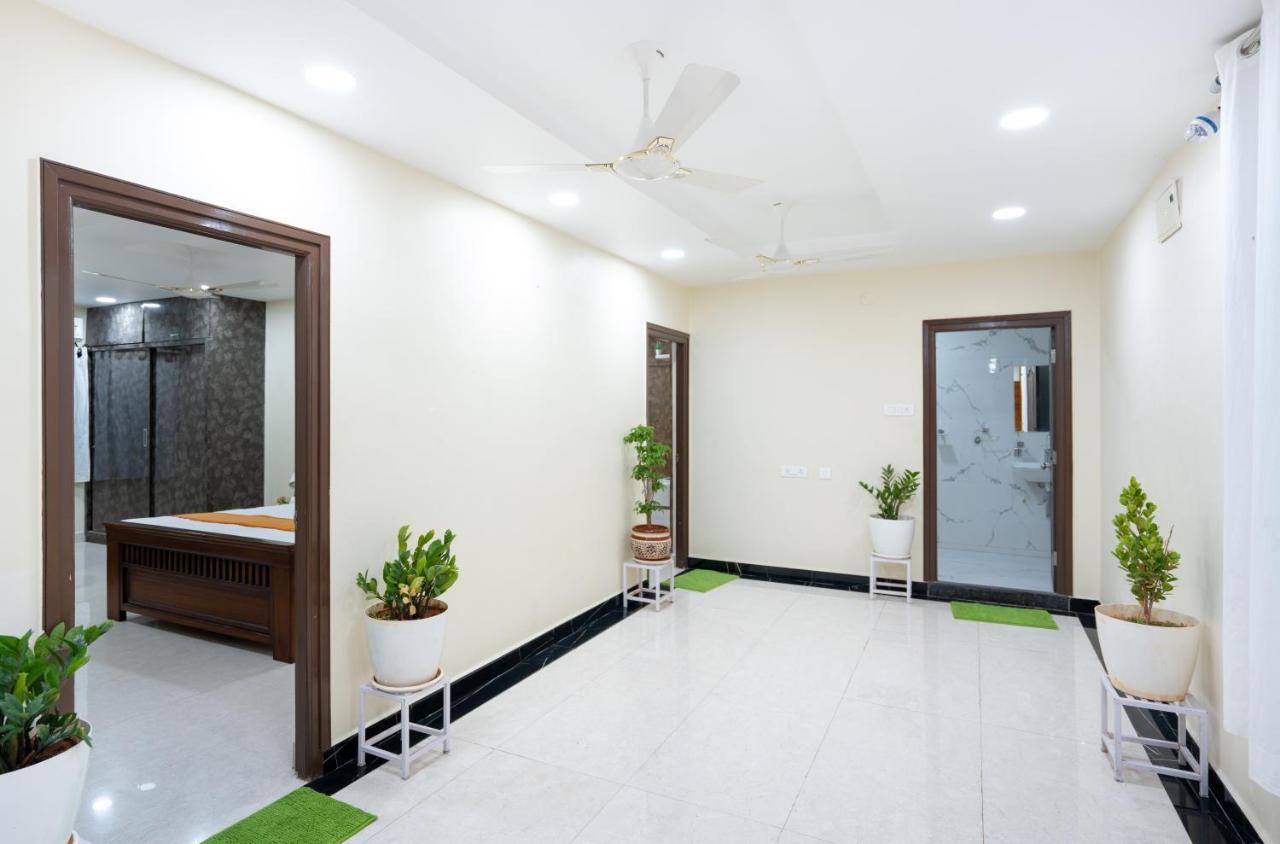 Voila At Nest Hotel Hyderabad Luaran gambar